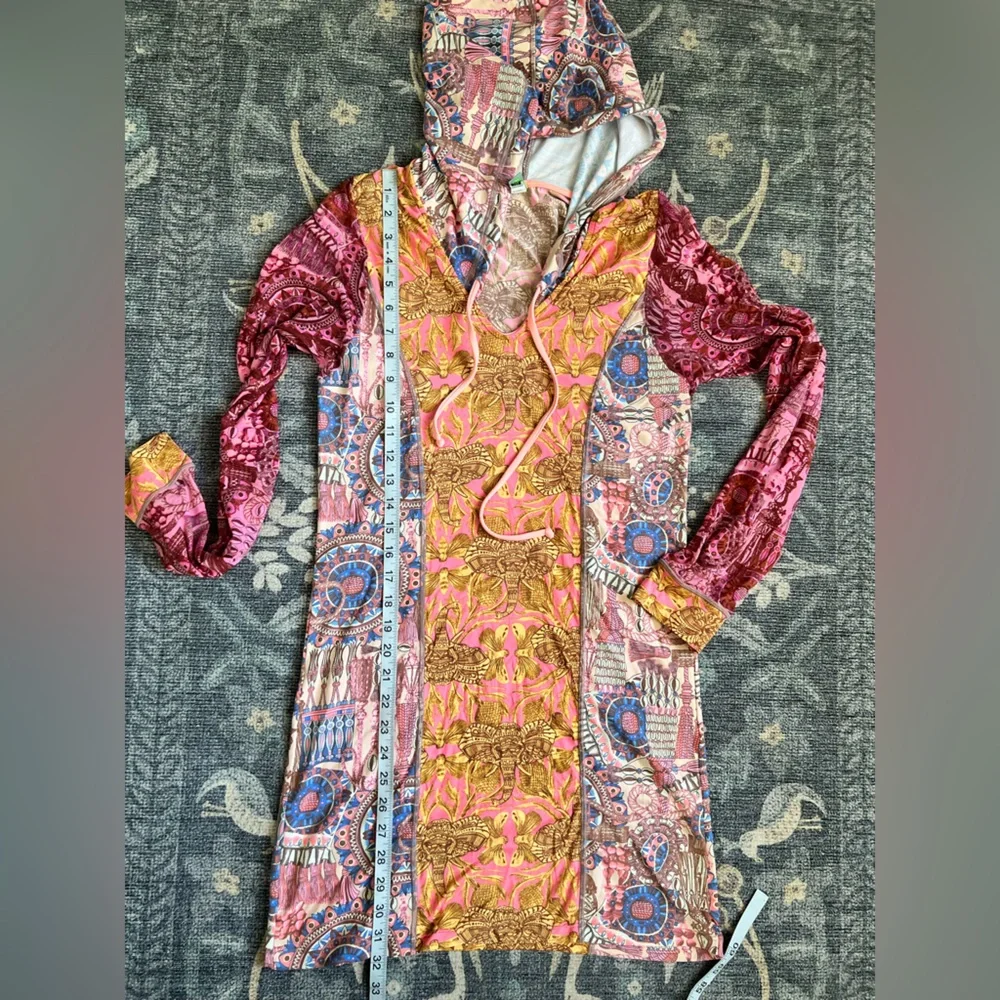 Maaji Pink and Gold hooded boho Mini Dress Rhapsody Road 2016 collection - Picture 6 of 6
